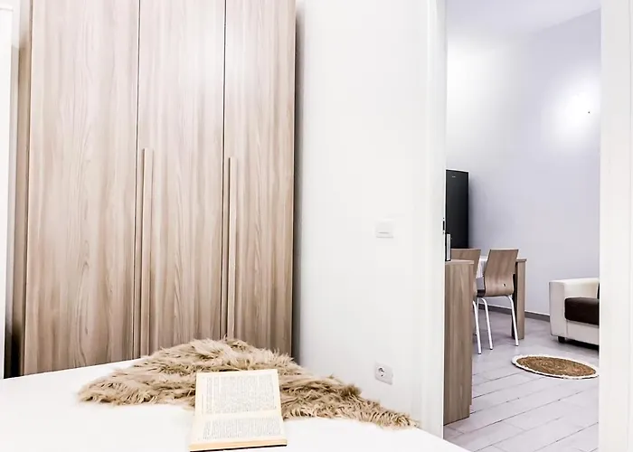 Nuova 27 Apartment *